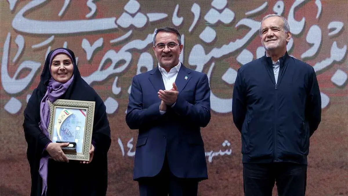سپردن مسئولیت‌ها به افراد توانمند، زمینه‌ساز پیشرفت و تقویت اعتماد مردم است / جنگ همیشه راه‌حل عبور از مشکلات نیست
