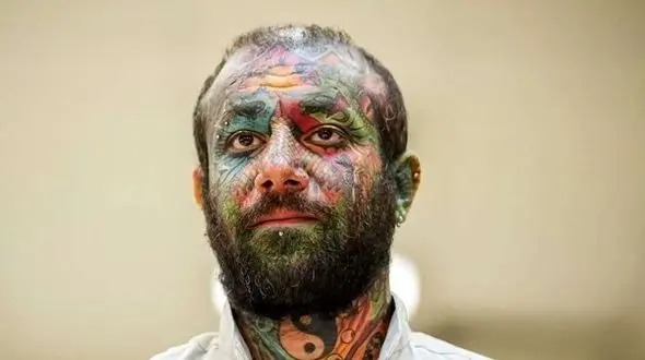 فیلم/ تازه‌ترین آهنگ امیر تتلو که داخل زندان خواند / ببینید!