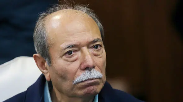 اگر تو عالم رفاقت حرف بر گفتن دارید بیننده این ویدیویی  از استاد علی نصیریان پیشکسوت هنرمندان ایران باشید