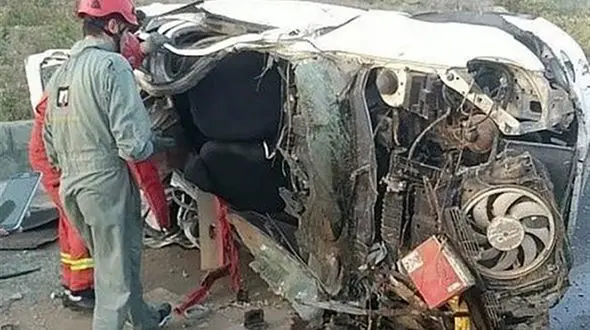 برخورد مرگبار 206 با دیوار در رشت 