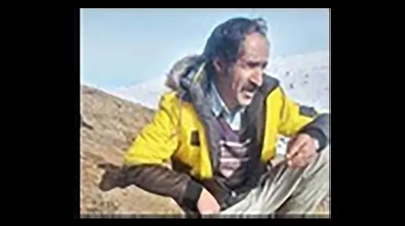 جسد این مرد یخ زده بود! / در عجب شیر پیدا شد + عکس