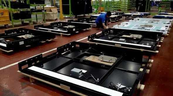 فیلم/ آسانسور چگونه در کارخانه تولید می شود؟ 