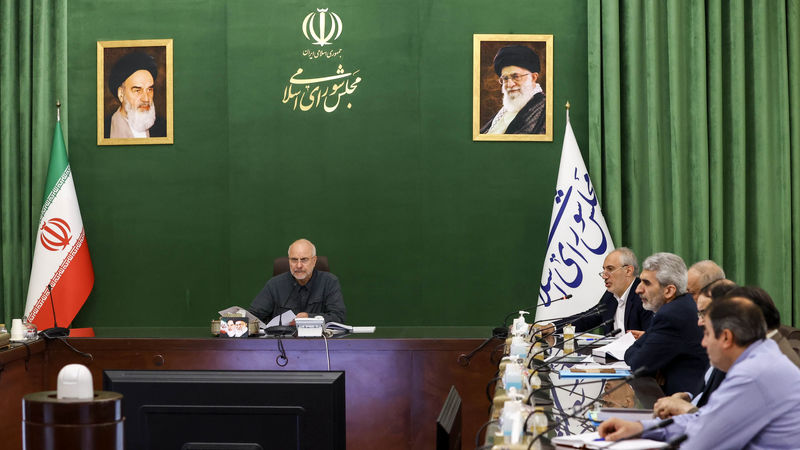 رئیس مجلس در نشست بررسی برنامه هفتم پیشرفت
