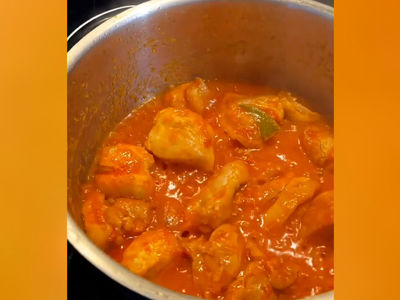 طرز تهیه خوراک مرغ متفاوت و لذیذ + فیلم