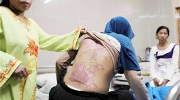 سعودی ها خدمتکار استخدام می کنند برای کارهای نامتعارف / وضعیت اسفناک است+ تصاویر