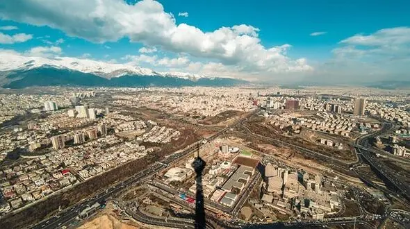 آغاز جشن‌ «بهار ایران» در میدان ولیعصر