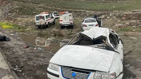 واژگونی خونین سمند در محور تبریز ارومیه با ۲ فوتی و ۳ مصدوم