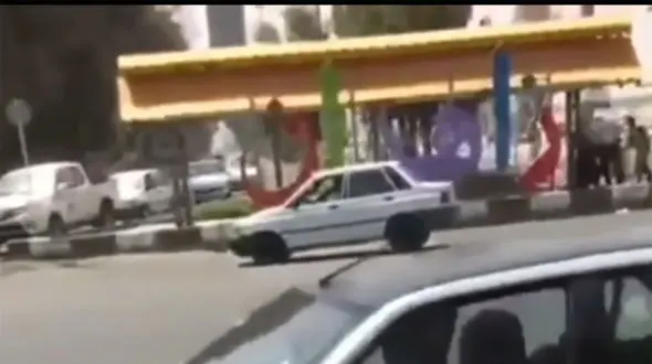 فیلم لحظه نجات جان کودک زاهدانی توسط پلیس 