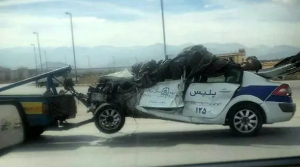 تصادف وحشتناک ماشین پلیس راه+عکس