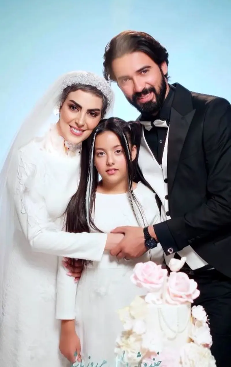 نیلوفر شهیدی