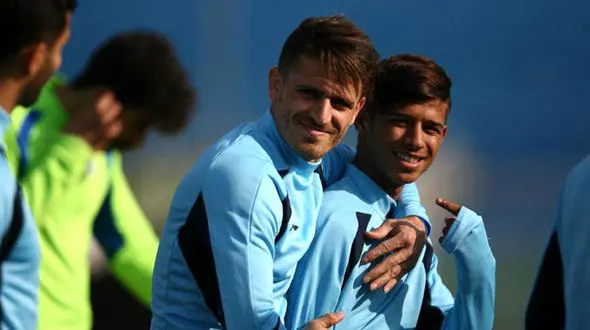 ستاد روحیه دادن به قائدی در استقلال + عکس