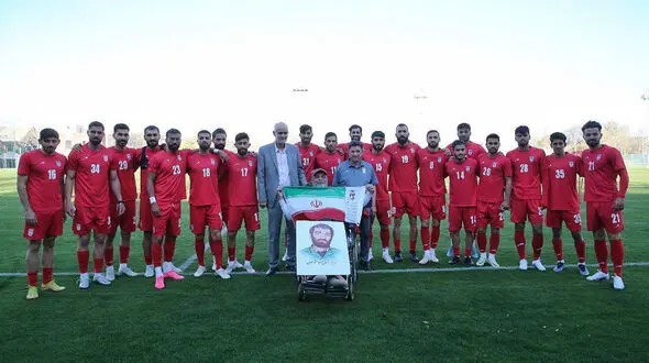 پیام تبریک ملی‌پوشان فوتبال به مناسبت فرارسیدن سال جدید+فیلم