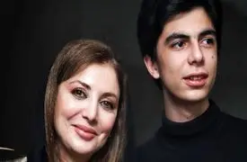 فیلم روایت عاشقانه رویا میرعلمی : در زایمان پسرم درد جانم را گرفته بود ... / نباید زنده می ماندم ... با دستانم تخت را میفشردم فریاد میزدم ...درد بود و ...  آنقدر ... واااااااای .....