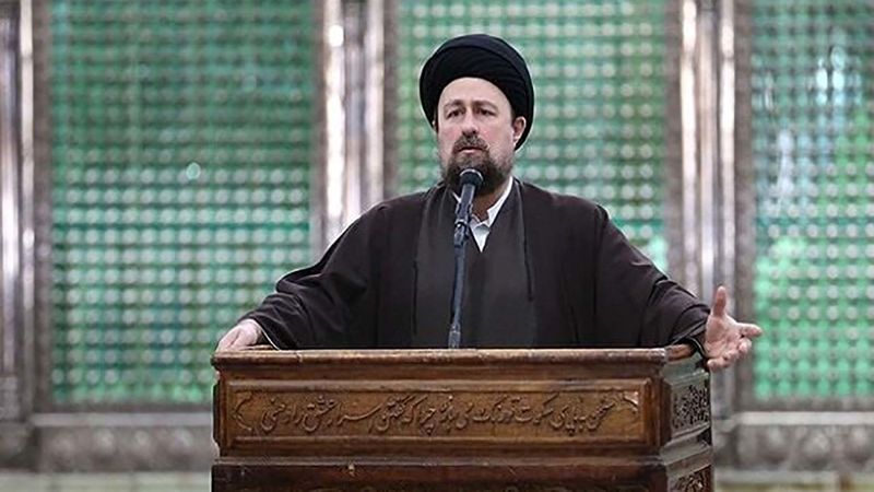 سید حسن خمینی تولیت آستان مرقد امام خمینی در مراسم تجدید بیعت اعضای هیئت دولت با آرمان های امام راحل