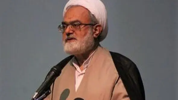 مادرم گفت با دختر آیت‌الله ازدواج کنم!
