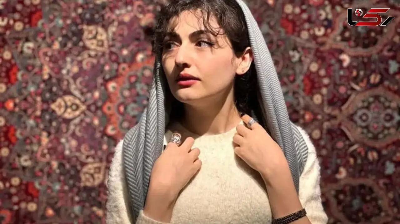 عکس / چهره «انیسِ» سریال سوجان با چادرنماز در مسجد صورتی شیراز / پریسا دوستی متفاوت از سریال در مسجد نصیرالملوک 