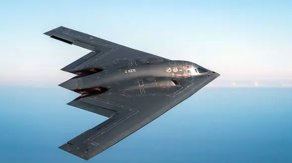 در صورت ادامه برنامه هسته‌ای ایران، اسرائیل بمب‌افکن‌های بی۲ و بمب‌های سنگر‌شکن خواهد داشت