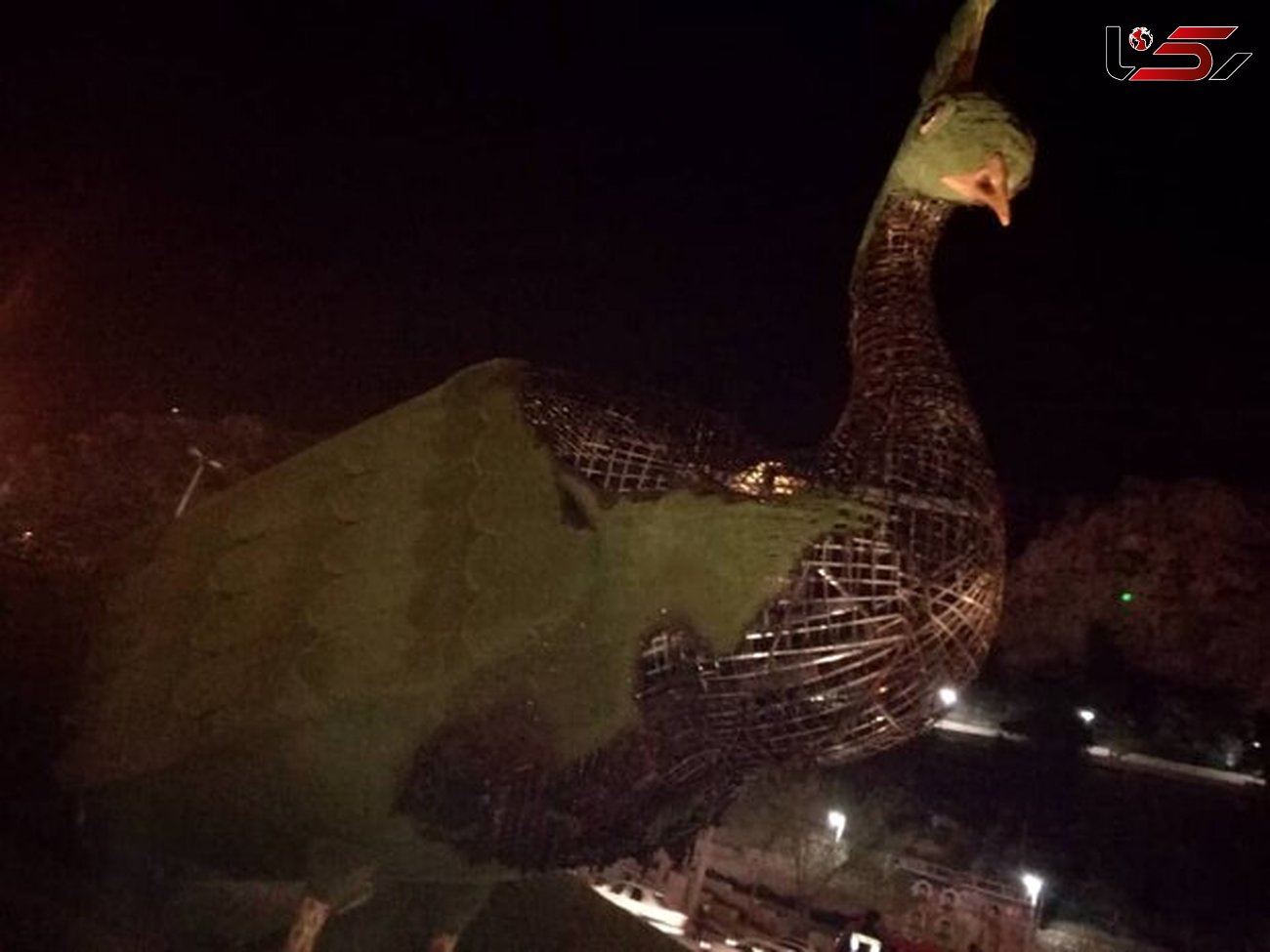 آتش سوزی مشکوک طاووس دروازه قرآن شیراز / شب گذشته رخ داد + عکس