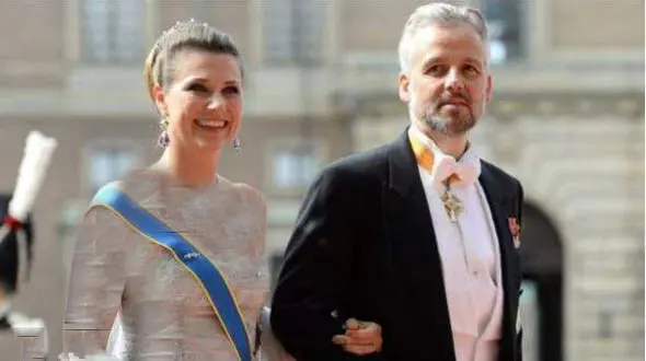 بازیگر شیطان صفت هالیود به داماد شاه نروژ هم رحم نکرد / او مرا دستمالی کرد! + عکس