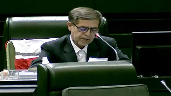 مجلس تکلیف حقوق‌بگیران دولتی را روشن کرد/ افزایش پلکانی معکوس ۲۱ تا ۴۳ درصدی حقوق 