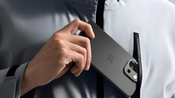 وان‌پلاس 13T؛ شاهکار امسال با پردازنده‌ای فوق‌العاده قدرتمند