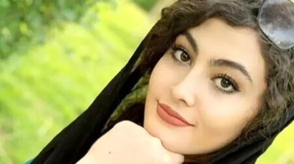 فیلم گریه های تلخ مریم مومن : اوج بی رحمی رو توی 8 سالگیم دیدم .../ توی جدایی مادر و پدرم خون دماغ شدم و ...عین فیلم جدایی نادر از سیمین ...  نمی تونم این فیلم رو ببینیم آخه ...