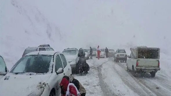 جاده چالوس و هراز برای سفر به شمال مناسب نیست
