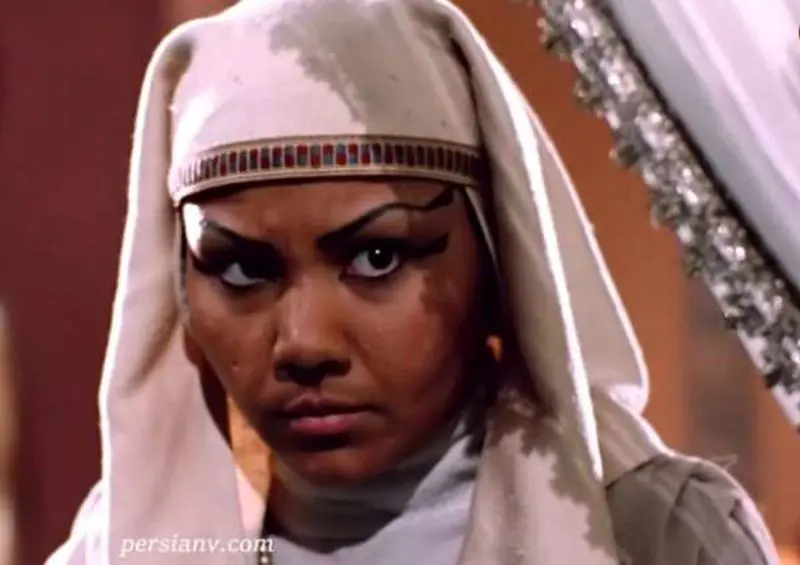 چهره «ندیمه بانو تی»