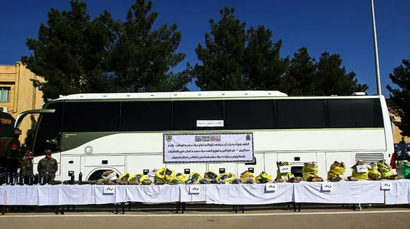  توقیف اتوبوس در پی کشف محموله قاچاق در پایانه مسافربری جنوب