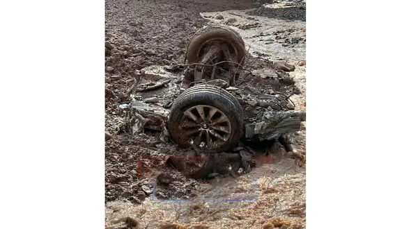 ببینید / خودروهای گرفتار شده در گل و لای جاده چالوس + عکس و فیلم