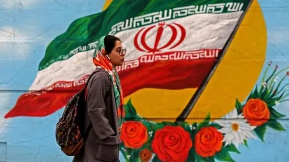 علل مطالبه گری زنان 40ساله و دختران نوجوان/ افزایش 114درصدی بانوان صاحب مشاغل/ لزوم تغییر قوانین در ایران