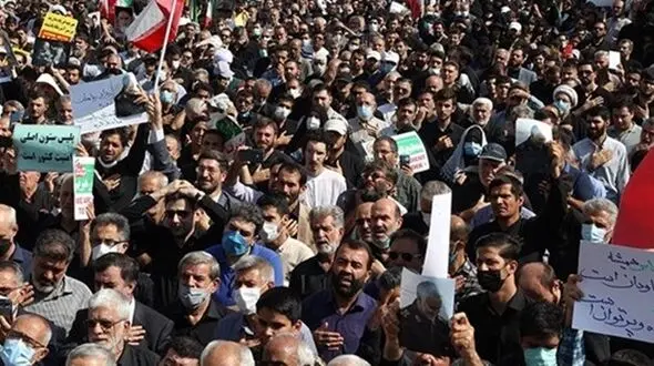 برگزاری تجمع اقشار مختلف مردم در میدان انقلاب
