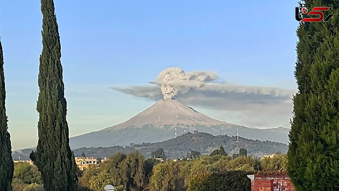 آتشفشانی از جمجمه در آسمان مکزیک + عکس