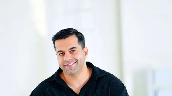 دانلود آهنگ مرا صید کرد از رضا بهرام /میسوزد آواز غم دارد این ساز ای الهه ناز + موزیک ویدیو