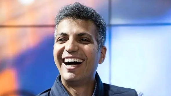 فینال لیگ اروپا را با صدای عادل فردوسی‌پور تماشا کنید