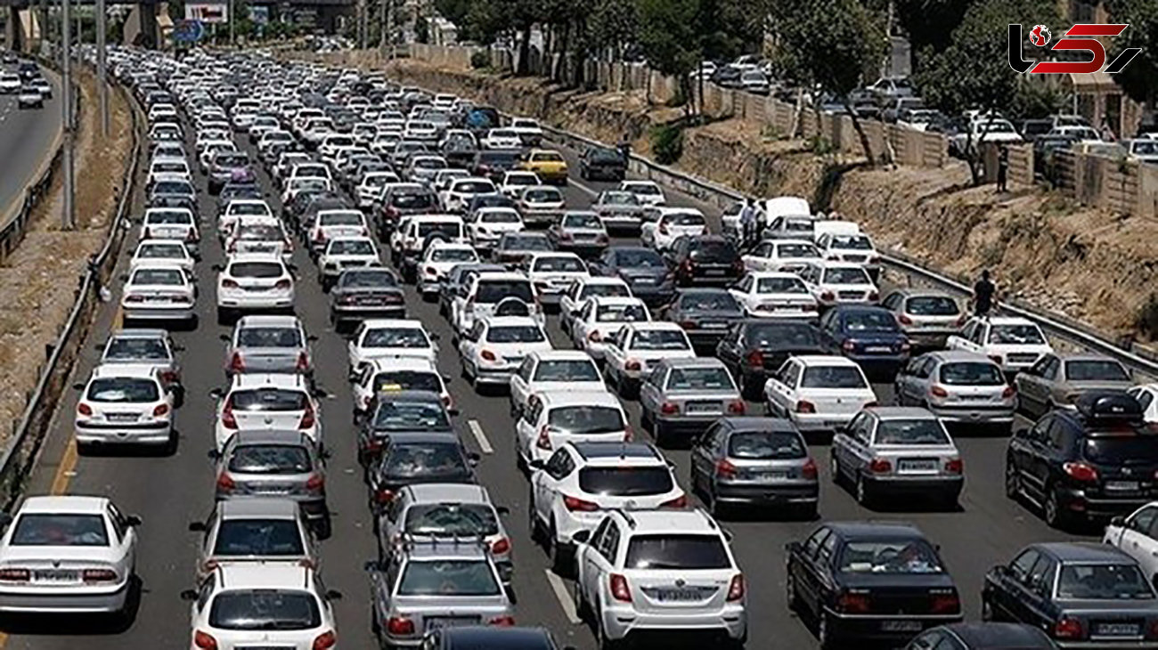 ترافیک سنگین برگشتی در محورهای آزادراه تهران-قم و آزادراه تهران-شمال