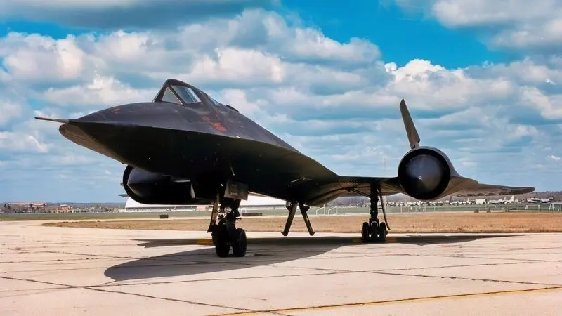 هواپیمای جاسوسی SR-71 بلک‌برد