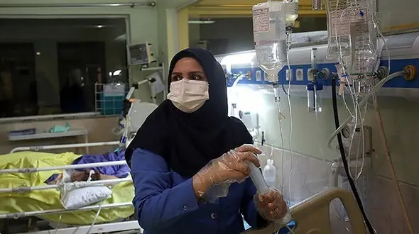 پیشنهاد رشد ۵۶ درصدی تعرفه‌های پرستاری در انتظار تصمیم دولت