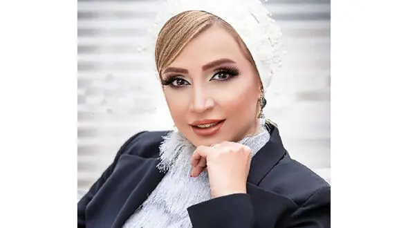 عکس دبیرستانی شبنم قلی خالی !