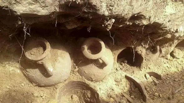 جادوگرهایی که طلسم گنج ها را باطل می کنند!/ این زندانی ها راز های عجیبی دارند! + گفتگو