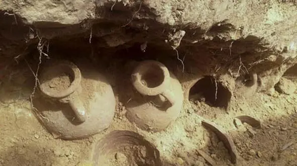 جادوگرهایی که طلسم گنج ها را باطل می کنند!/ این زندانی ها راز های عجیبی دارند! + گفتگو