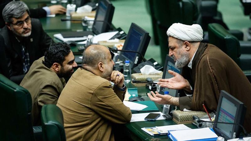نمایندگان اصولگرای مجلس و جبهه پایداری - حمید رسایی - علی خضریان - امیر حسین ثابتی - مهدی کوچک زاده