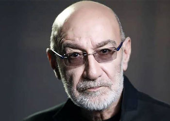 دانلود آواز باشکوه رفتی و خاطره های تو نشسته تو خیالم بی تو من اسیر دست آرزوهای محالم از سیاوش قمیشی