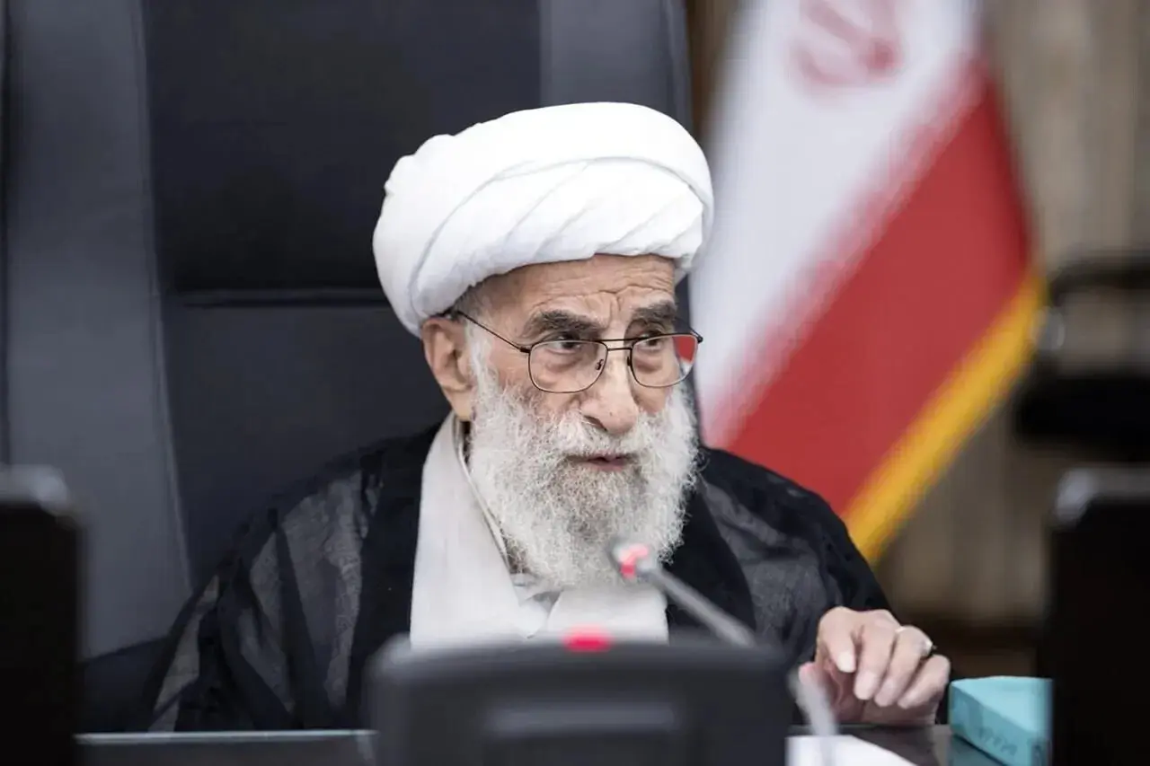 جنتی: ایران تسلیم تهدیدها و زورگویی ها نمی شود