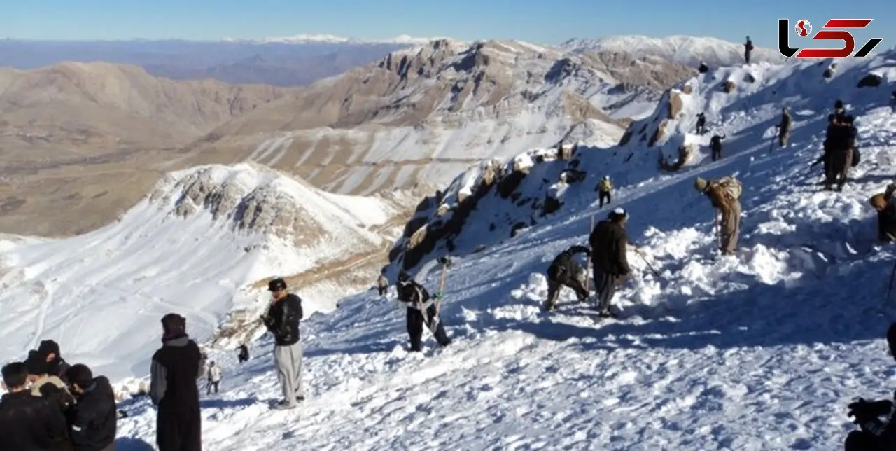 فیلم / گفتگو اختصاصی با کولبران در مسیر مرگ 2 برادر خسروی /  بررسی مشکلات 100 هزار کولبر 