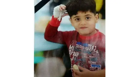 مرگ کودک ۵ ساله بابلی در اثر گازگرفتن سگ هار + عکس