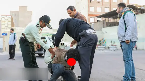 شلیک های پلیس به گنده لات مولوی تهران
