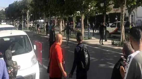 انفجار یک زن در خیابان / ۵ نفر زخمی شدند +عکس