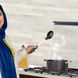 فیلم/ لوستر، پرده و دیوارکوب‌های آینه طوسی رنگ،  انتخاب کمند امیرسلیمانی؛ تازه عمه سینما برای قسمت پذیرایی منزلش/ترکیب سبز و طوسی برای مبلمان ایده محشریه