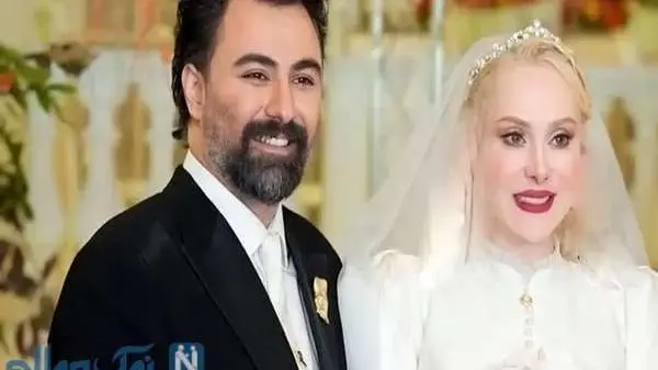 نگاهی به چیدمان کانادایی خانه آرام جعفری تازه عروس سینما / از مبلمان گور خری تا درخت کریسمس مجلل،از صندلی ریلکسی، لوستر اعیانی، سرویس چینی جهیزیه با طرح حیوانات و...